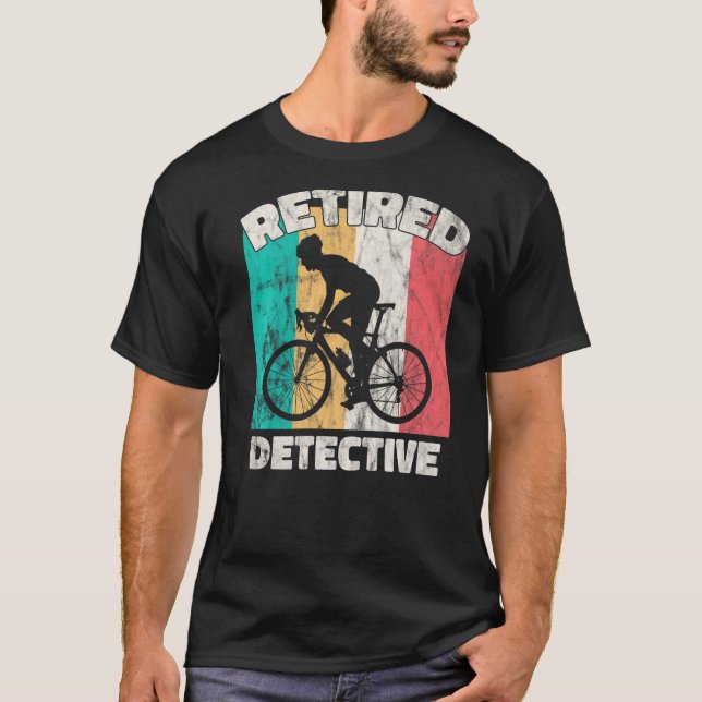 Pension Retrött detektiver T Shirt (Framsida)