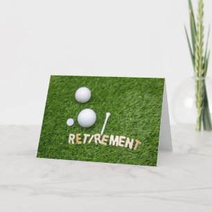 Pension till golfer med golf boll och T Kort