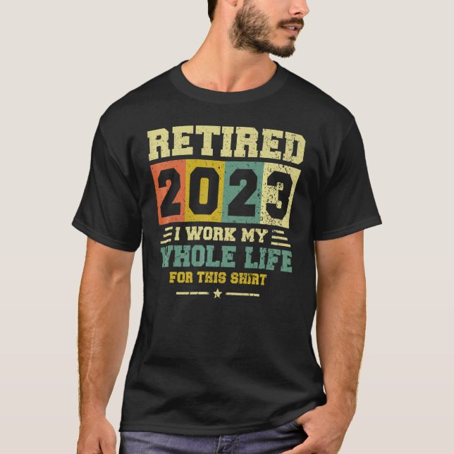 Pensionerad 2023-2013-2013-2013-2013-2013-2013-Vin T Shirt (Framsida)