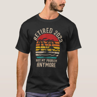 Pensionerad 2023 Rolig Vintage Pensionär Humor Gåv T Shirt