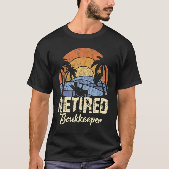 Pensionerad bokhållare t shirt (Framsida)