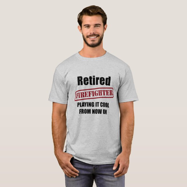 Pensionerad brandman tee shirt (Hel framsida)