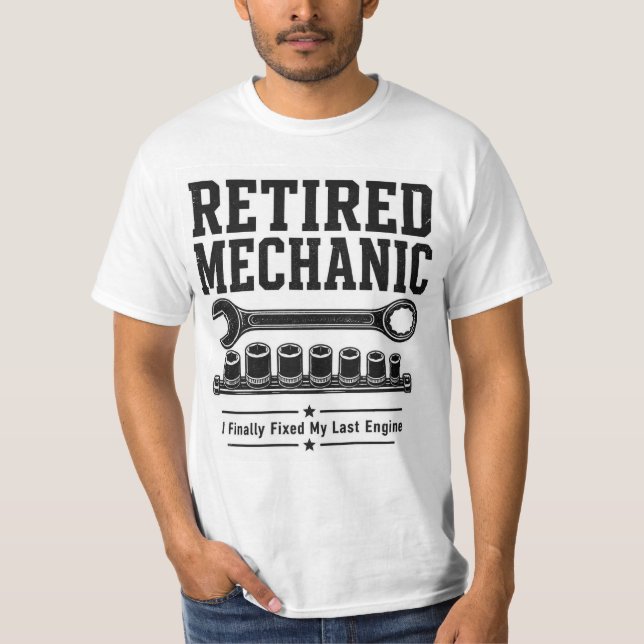 Pensionerad mekaniker T-shirt — Fixade äntligen mi (Framsida)