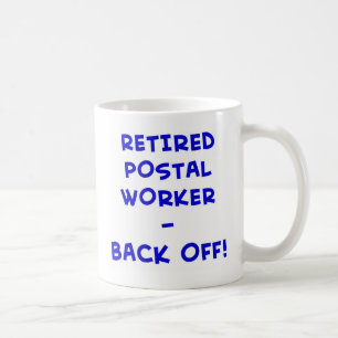 pensionerad post- arbetarbaksida av! kaffemugg