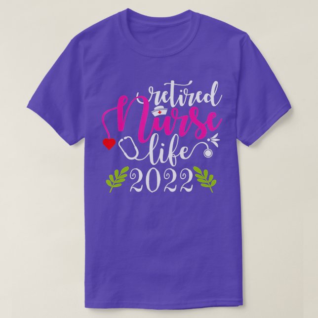 Pensionerad sjuksköterska 2022, Pension Gift Est T Shirt (Design framsida)