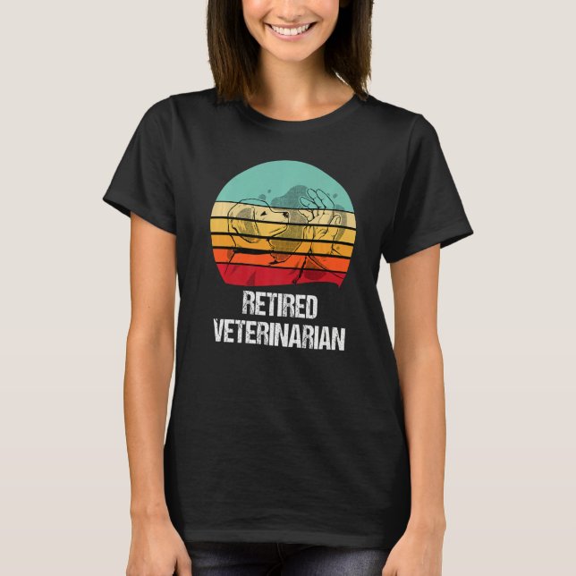 Pensionerad veterinär Veterinär Veterinary Techn T Shirt (Framsida)