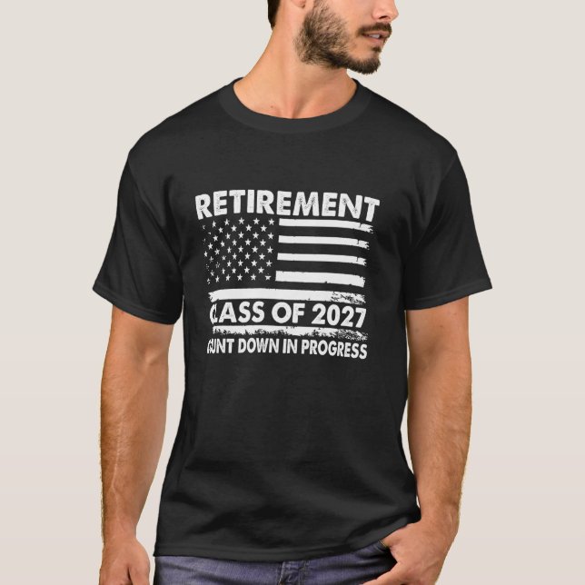 Pensionsklass 2027 Nedräkning Pågår T Shirt (Framsida)
