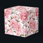 Peonies Print Party Treat Box Presentaskar<br><div class="desc">Parti-rutan visas med en fin blommigt av rosa peonies. Anpassa det här objektet eller köp som det är. Tips! Lägg till dina underbara behandlingar och lägg till lite festligt band. Licensierad bild</div>