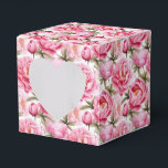 Peonies Print Party Treat Box Presentaskar<br><div class="desc">Parti-rutan visas med en fin blommigt av rosa peonies. Anpassa det här objektet eller köp som det är. Tips! Lägg till dina underbara behandlingar och lägg till lite festligt band. Licensierad bild</div>