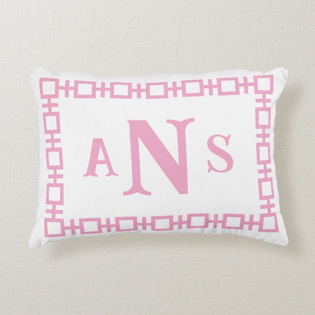Peony Rosa Square Grekiska Nyckel Monogram Prydnadskudde (Framsidan)