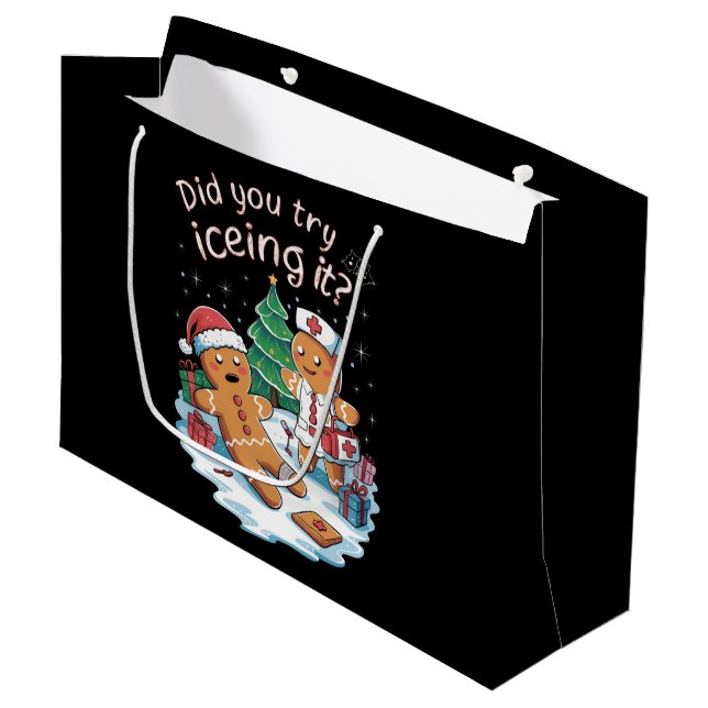 Pepparkaksgubbe Cookie Ugly Sweater Oh Snap Julaft (Framsidan Vinklad)