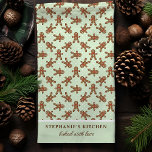 Pepparkaksgubbe Polka Dot Mint Anpassningsbar jul Kökshandduk<br><div class="desc">Ta med helgdag till köket med den här anpassningsbarna grönt pepparkaksgubbe-poka-kökshandduk till julhandduk. Med en lekfull pepparkaksgubbe mönster på en mint-polka-punktbakgrund kan den här festhandduken vara personlig med ditt namn eller speciella meddelande. En roligt och ett praktiskt sätt att lägga till lite julanda till ditt köksskåp eller till ge som...</div>