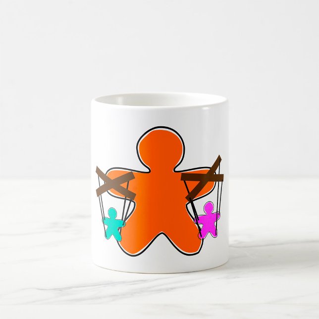 Pepparkakspuppetsmästare som kontrollerar karaktär kaffemugg (Skapare uppladdad)