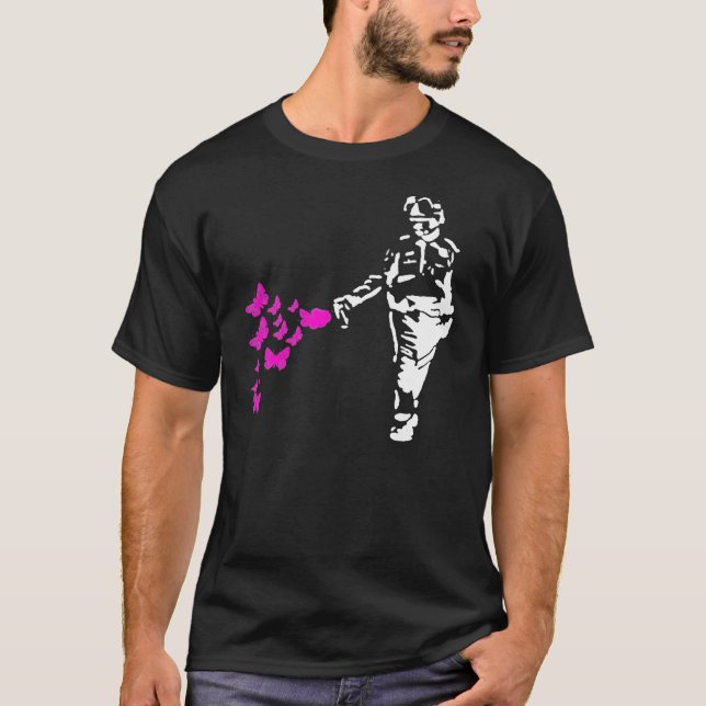 pepparsprej allt snut t-shirt (Framsida)