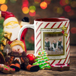 Peppermint Rand Holly Farmhouse Foto jul Två-Tonad Mugg<br><div class="desc">Denna klassiska, vackra rödpepparmynta rand och handmålade artsy holly- och bäroddesign accentueras med ett subtilt faux guld-färgstänk bara för högernas vintage. Det här trendiget mugg har en 2 foto ramar kräm och mörk oliv grönt för dig till ställe på dina favoritjulfoton och gör en perfekt för dina kära eller ett...</div>