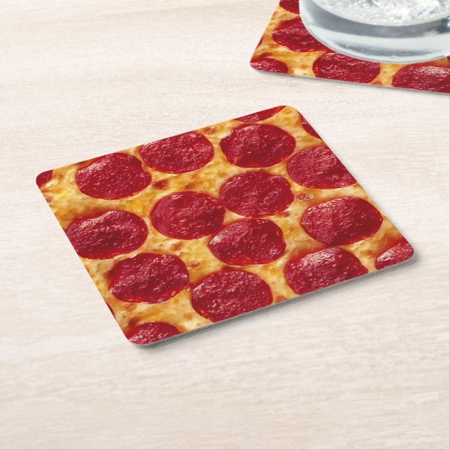 pepperonis pizza underlägg papper kvadrat (Vinklad)