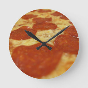 pepperonpizza rund klocka