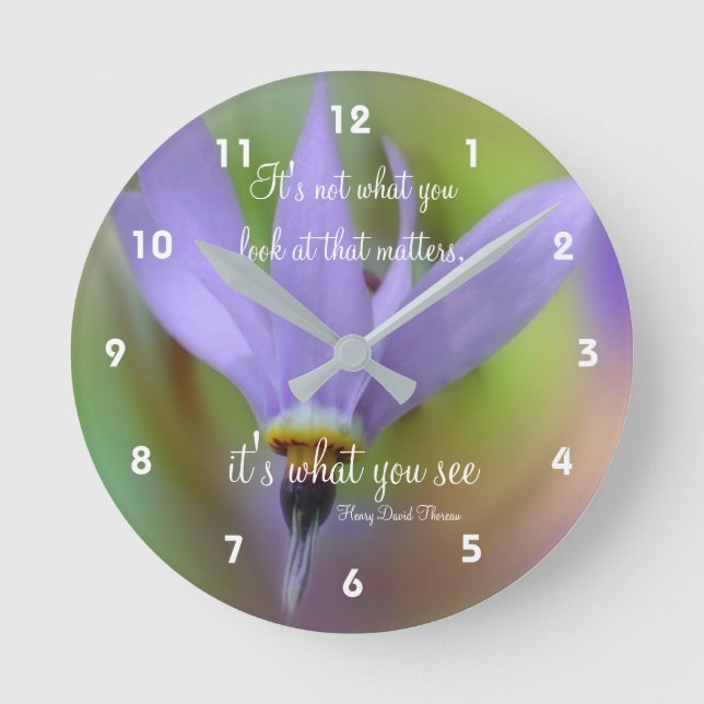 Perceptcitattecken Lila Flower inspirational Rund Klocka (Framsida)