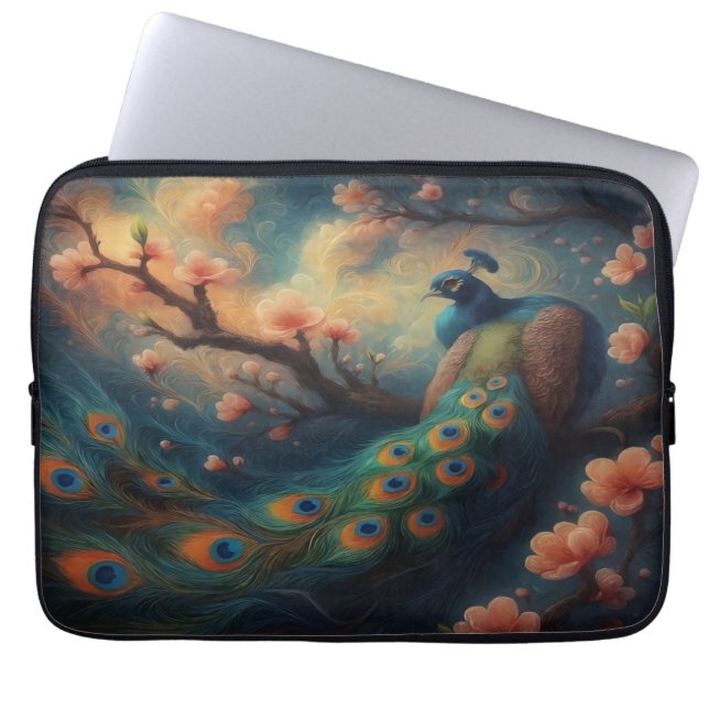 Perched Peacock Laptop Sleeve (Framsidan)