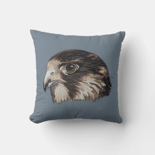 Peregrine Faux Embroidery Kudde
