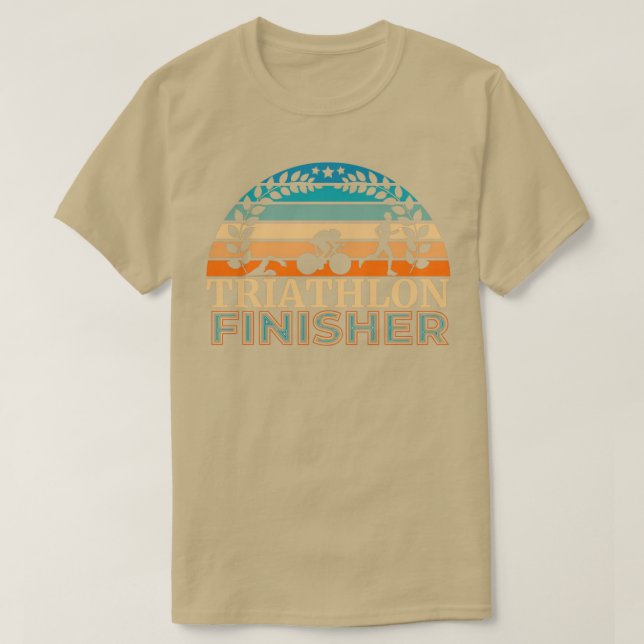 Perfekt för triatlonfinisher för första triatonfen t shirt (Design framsida)