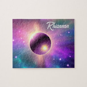 Perfekt Lila Cosmic Sphere Flytande i Cosmos Pussel