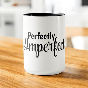 Perfekt Ofullkomlig - Omfamna ditt Lysande Kaos Mugg