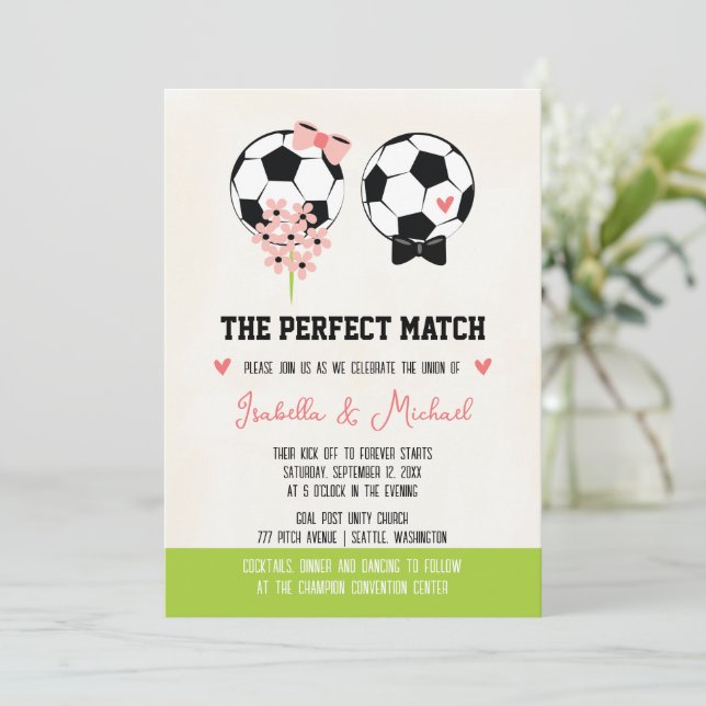 Perfekten matchar inbjudan till fotbollsmatchning (Stående Fram)