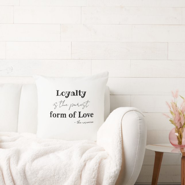 Perfektens accent: Luxe Quote Dekorativ kudde (Soffa)