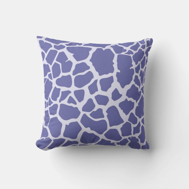 Periwinkle Giraffe Skriv ut Kudde (Framsida)