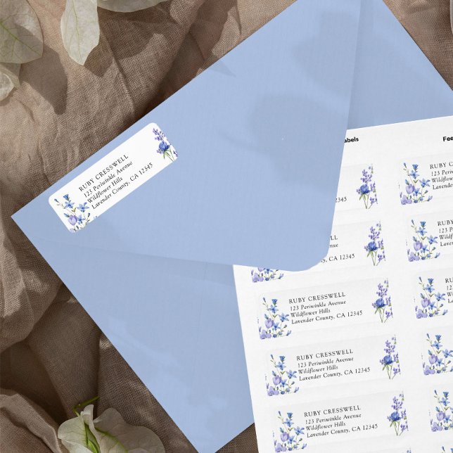 Periwinkle WildblommBröllop Airy Blommigt Adress Returadress Etikett (Return Address Labels from my Lilac + Periwinkle Wildflower Wedding Collection)