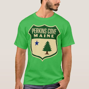 Perkins Cove Maine Retro Gräs Träd Shield Grönt T Shirt