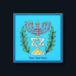 Persian Magen David Menorah Canvastryck<br><div class="desc">Bilden har anpassats från en antikisk persisk judisk bricka och innehåller en menorah med en Magen David (David-stjärnan) som är inramad av oliv grenar. Den ursprungliga,  handmålade bildens defekter har bevarats. Lägg till din egen text.</div>