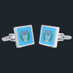 Persian Magen David Menorah Silverpläterade Manschetterknappar<br><div class="desc">Bilden har anpassats från en antikisk persisk judisk bricka och innehåller en menorah med en Magen David (David-stjärnan) som är inramad av oliv grenar. Den ursprungliga,  handmålade bildens defekter har bevarats.</div>