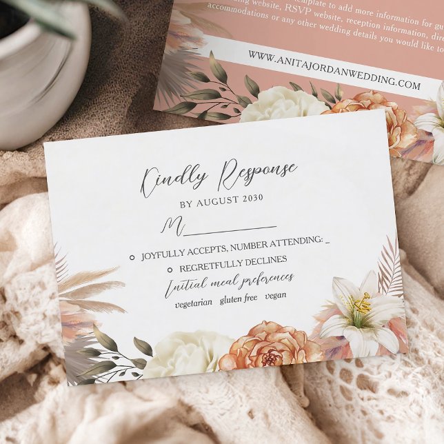 Persika och lila blomster rustik bröllop RSVP-kort OSA Kort (Skapare uppladdad)