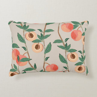 Persika träd grenar med löv och frukt på en li prydnadskudde