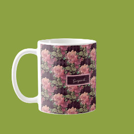 Persikoblommor och fjäril på Lila Harlequin Kaffemugg