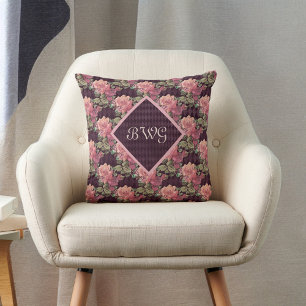 Persikoblommor på Lila Diamonds Monogram Kudde