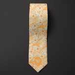 Persikor- och Cream-Blommigt Slips<br><div class="desc">Stråla elegans med vår Peach and Cream Blommigt Neck Tie. Kombinationen persika och kräm,  tillsammans med blommönstret,  gör att du får en något sofistikerad upplevelse av bröllop. Glöm inte att koppla ihop den med våra matchande sockar för en fullständig ensemble.</div>