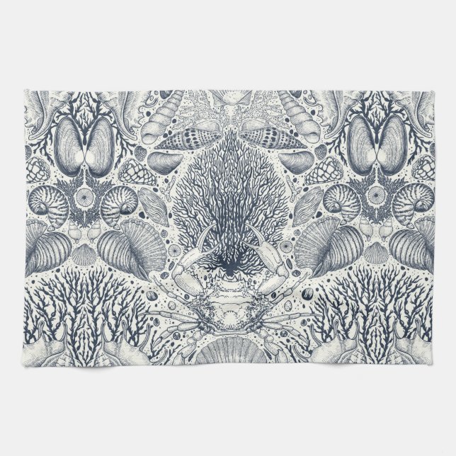 Persikoskatter, siashells, krabba, koraller och al kökshandduk (Horisontell)