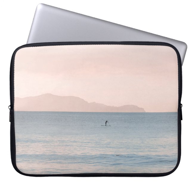 PERSON PADDLE BOARDING LAPTOP FODRAL (Framsidan)