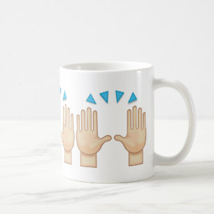 Person som lyfter båda händer i firande Emoji Kaffemugg
