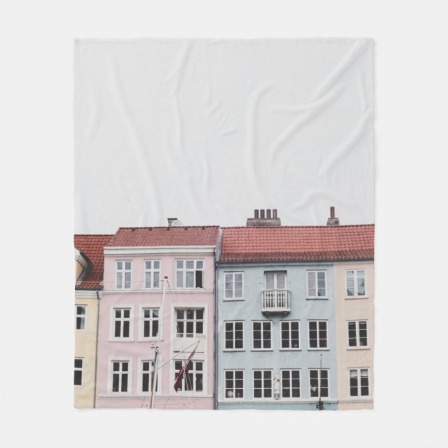 PERSON SOM TAR BILD I STRUKTURER FLEECEFILT (Framsidan)