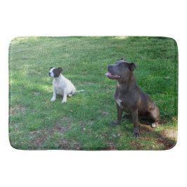 Personal som väntar på välsmakande behandlingar. badrumsmatta