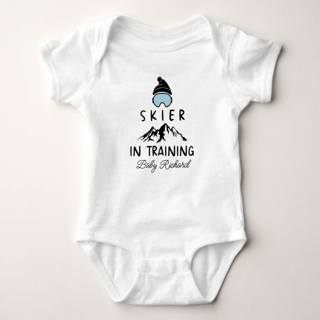 Personalised Name Skier in Training Ski T Shirt (Framsida)
