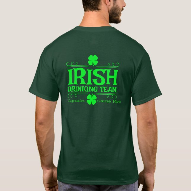 Personalisera Irländskt Drickande Team St. Patrick T Shirt (Baksida)