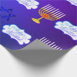 Personalisera LYCKLIG HANUKKAH Menorah Wrapping Pa Presentpapper<br><div class="desc">LYCKLIG HANUKKAH Helgdag Wrapping Papper med Chanukah-symbolen - Guld Menorah, Magen David och Lycklig Hanukkah-texten. PERSONLIG ANPASSNINGSBAR Gift Wrap! Helgdag Omslagning av Papper perfekt till festen under säsongen. . Unik Hanukkah-papper för dina gåvor! Det kan vara personlig med text, bild eller minne. Ljug på dina nära ansikte den här julhelgen!...</div>