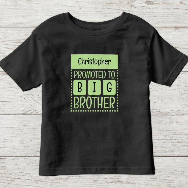 Personalisera namn storebror grön t shirt (Skapare uppladdad)