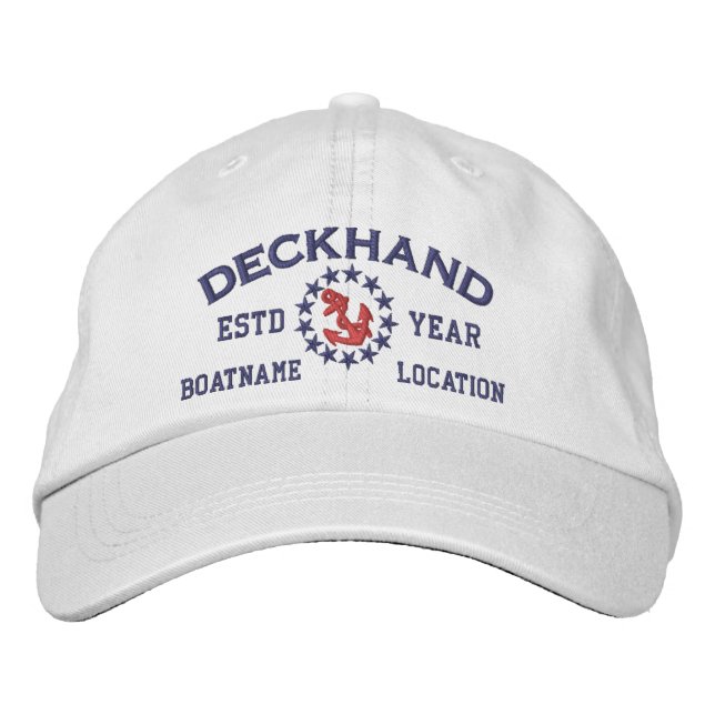 Personalizable YEAR and Names Deckhand Yacht Flag Broderad Keps (Framsida)