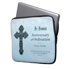 Personalize, Ordination-jubileum Priest, Kor Laptop Fodral